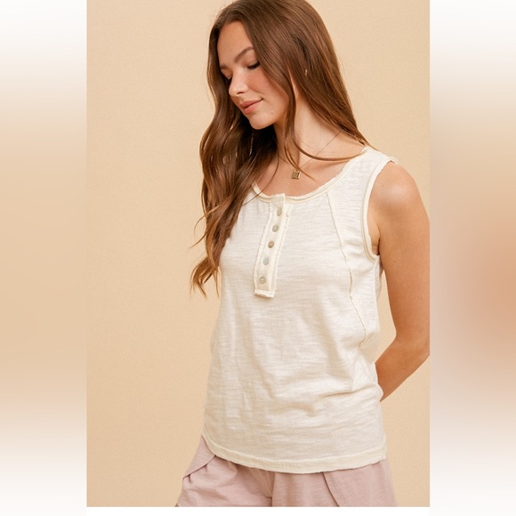 92. ❤️NEW HEM & THREAD Cotton Short Set Henley Tank & Shorts Cream 2 piece set - Picture 5 of 12